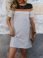 Mini Jurk met Kleurblok en Strepen - Group8 - Jurkjes.co