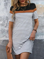 Mini Jurk met Kleurblok en Strepen - Group8 - Jurkjes.co