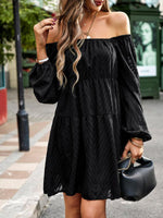 Mini Jurk met Off-Shoulder en Chevron - Mini Dresses - Jurkjes.co