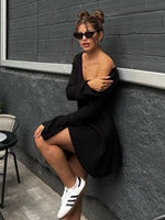 Mini Jurk met Off-Shoulder en Gebreid Design - Mini Dresses - Jurkjes.co