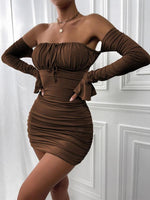 Mini Jurk met Off-Shoulder en Lange Mouwen - Mini Dresses - Jurkjes.co