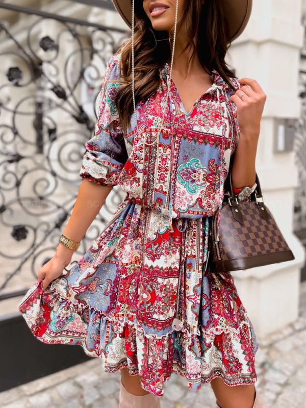 Mini Jurk met Paisleyprint en V-hals - Mini Dresses - Jurkjes.co
