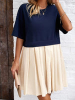 Mini Jurk met Plooirok en Nauwsluitende Taille - Group7 - Jurkjes.co