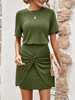 Mini Jurk met Ronde Hals en Geknoopte Taille - Mini Dresses - Jurkjes.co