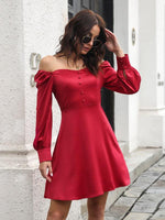 Mini Jurk met Ronde Hals en Satijnen Stijl - Mini Dresses - Jurkjes.co