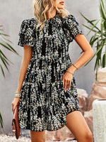 Mini Jurk met Ruffled Kraag en Bloemenprint - Mini Dresses - Jurkjes.co