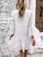 Mini Jurk met Scalloped Rand en Elegant Design - Mini Dresses - Jurkjes.co