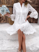 Mini Jurk met Scalloped Rand en Elegant Design - Mini Dresses - Jurkjes.co