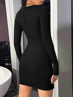 Mini Jurk met Sleutelgat-hals en Banddetails - Mini Dresses - Jurkjes.co