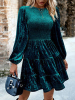 Mini Jurk met Smocktop en Lange Mouwen - Midi Dresses - Jurkjes.co