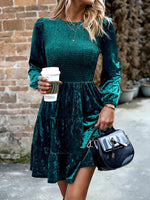 Mini Jurk met Smocktop en Lange Mouwen - Midi Dresses - Jurkjes.co