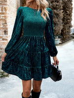 Mini Jurk met Smocktop en Lange Mouwen - Midi Dresses - Jurkjes.co