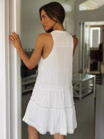 Mini Jurk met Staande Kraag en Kantdetails - Group9 - Jurkjes.co