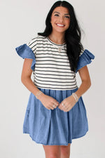 Mini Jurk met Strepen en Ruffles - Mini Dresses - Jurkjes.co