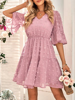 Mini Jurk met V-hals en Bloemenpatroon - Mini Dresses - Jurkjes.co