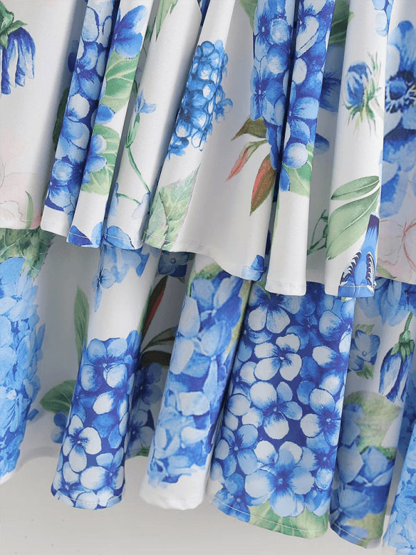 Mini Jurk met V-hals en Bloemenprint - Group14 - Jurkjes.co