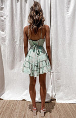 Mini Jurk met V-hals en Bloemenprint - Group14 - Jurkjes.co