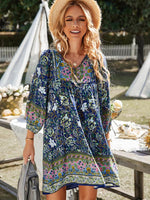 Mini Jurk met V-hals en Bloemenprint - Maxi Dresses - Jurkjes.co