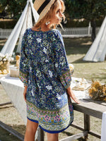 Mini Jurk met V-hals en Bloemenprint - Maxi Dresses - Jurkjes.co