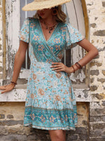 Mini Jurk met V-hals en Bloemenprint - Mini Dresses - Jurkjes.co