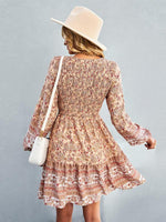 Mini Jurk met V-hals en Bloemenprint - mini] Dresses - Jurkjes.co