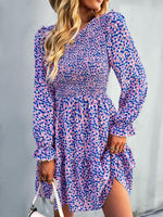 Mini Jurk met V-hals en Bloemenprint - Mini Dresses - Jurkjes.co