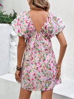 Mini Jurk met V-hals en Bloemenprint - Mini Dresses - Jurkjes.co