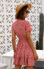 Mini Jurk met V-hals en Bloemenprint - Mini Dresses - Jurkjes.co