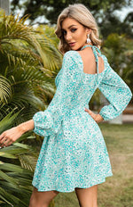 Mini Jurk met V-hals en Bloemenprint - Mini Dresses - Jurkjes.co