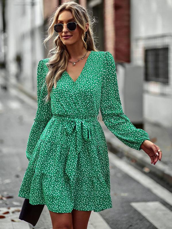 Mini Jurk met V-hals en Bloemenprint - Mini Dresses - Jurkjes.co