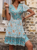 Mini Jurk met V-hals en Bloemenprint - Mini Dresses - Jurkjes.co