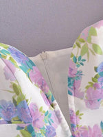 Mini Jurk met V-hals en Bloemenprint - Mini Dresses - Jurkjes.co