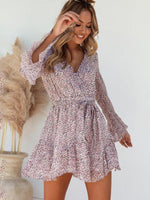 Mini Jurk met V-hals en Bloemenprint - Mini Dresses - Jurkjes.co