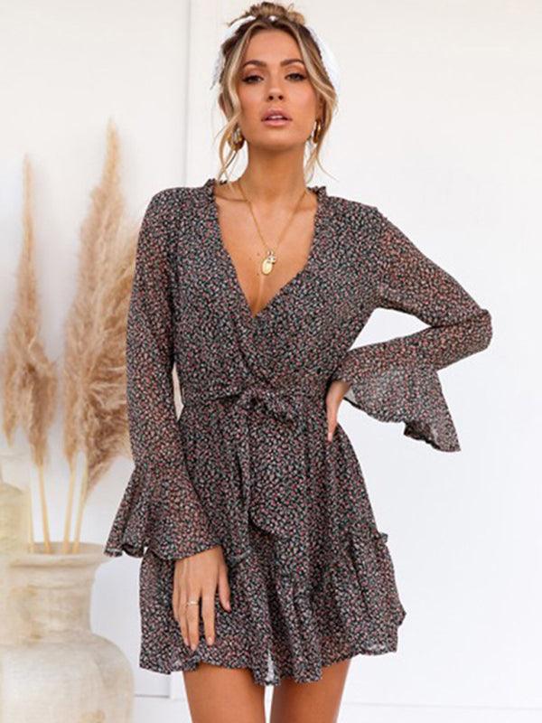Mini Jurk met V-hals en Bloemenprint - Mini Dresses - Jurkjes.co