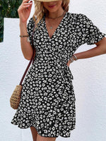 Mini Jurk met V-hals en Bloemenprint - Mini Dresses - Jurkjes.co