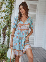 Mini Jurk met V-hals en Bloemenprint - Mini Dresses - Jurkjes.co