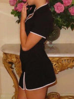 Mini Jurk met V-hals en Contrast Trim - Mini Dresses - Jurkjes.co