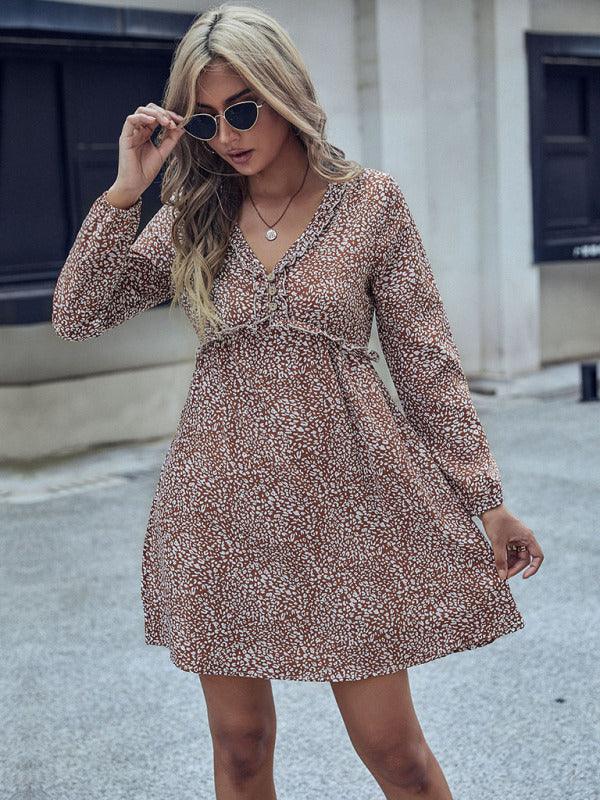Mini Jurk met V-hals en Dierenprint - Group5 - Jurkjes.co