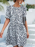 Mini Jurk met V-hals en Dierenprint - Mini Dresses - Jurkjes.co