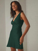 Mini Jurk met V-hals en Effen Kleur - Mini Dresses - Jurkjes.co