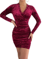 Mini Jurk met V-hals en Fluweel - Mini Dresses - Jurkjes.co