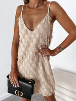 Mini Jurk met V-hals en Franje Detail - Mini Dresses - Jurkjes.co