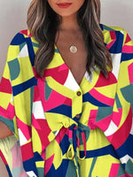 Mini Jurk met V-hals en Geometrisch Design - Mini Dresses - Jurkjes.co