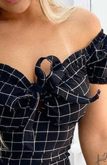 Mini Jurk met V-hals en Geometrisch Patroon - Mini Dresses - Jurkjes.co