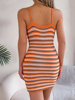 Mini Jurk met V-hals en Gestreept Patroon - Group1 - Jurkjes.co