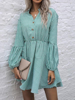 Mini Jurk met V-hals en Ginghamruit - Mini Dresses - Jurkjes.co