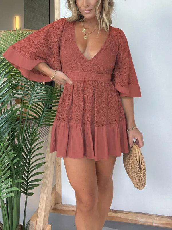 Mini Jurk met V-hals en Kantdetails - Mini Dresses - Jurkjes.co