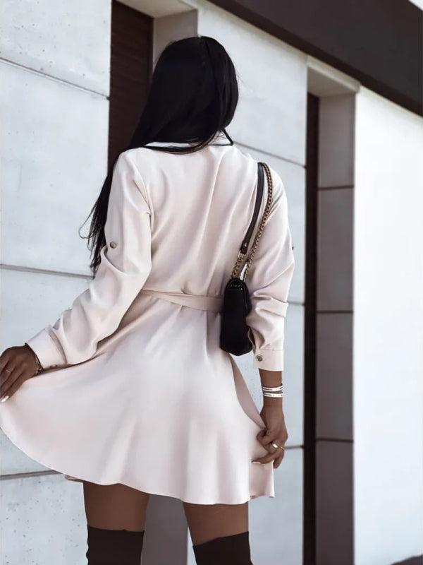 Mini Jurk met V-hals en Knoopsluiting - Mini Dresses - Jurkjes.co