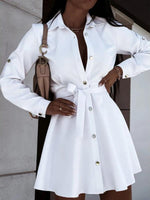 Mini Jurk met V-hals en Knoopsluiting - Mini Dresses - Jurkjes.co