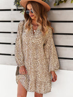 Mini Jurk met V-hals en Leopardenprint - Mini Dresses - Jurkjes.co
